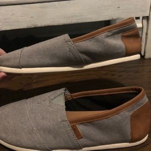 Men’s toms
